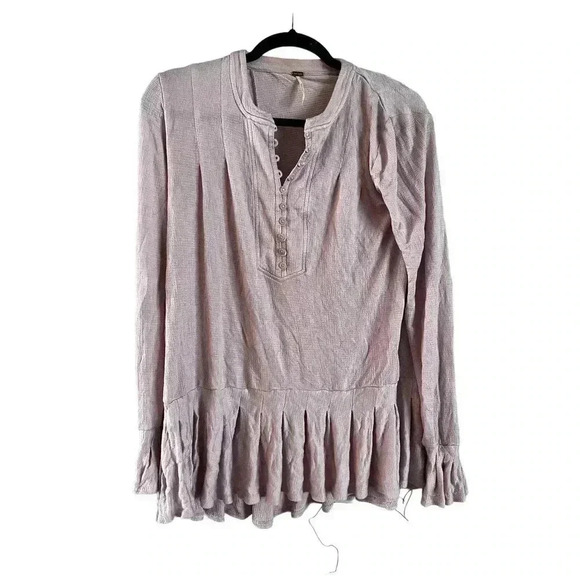 Free People Dresses & Skirts - Free People Women's Pink Ruffle Hem Long Sleeve Pink Size XS
